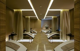 Day Spa by KdnD studio LLP