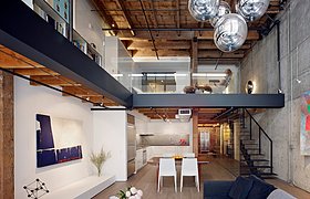 Oriental Warehouse Loft